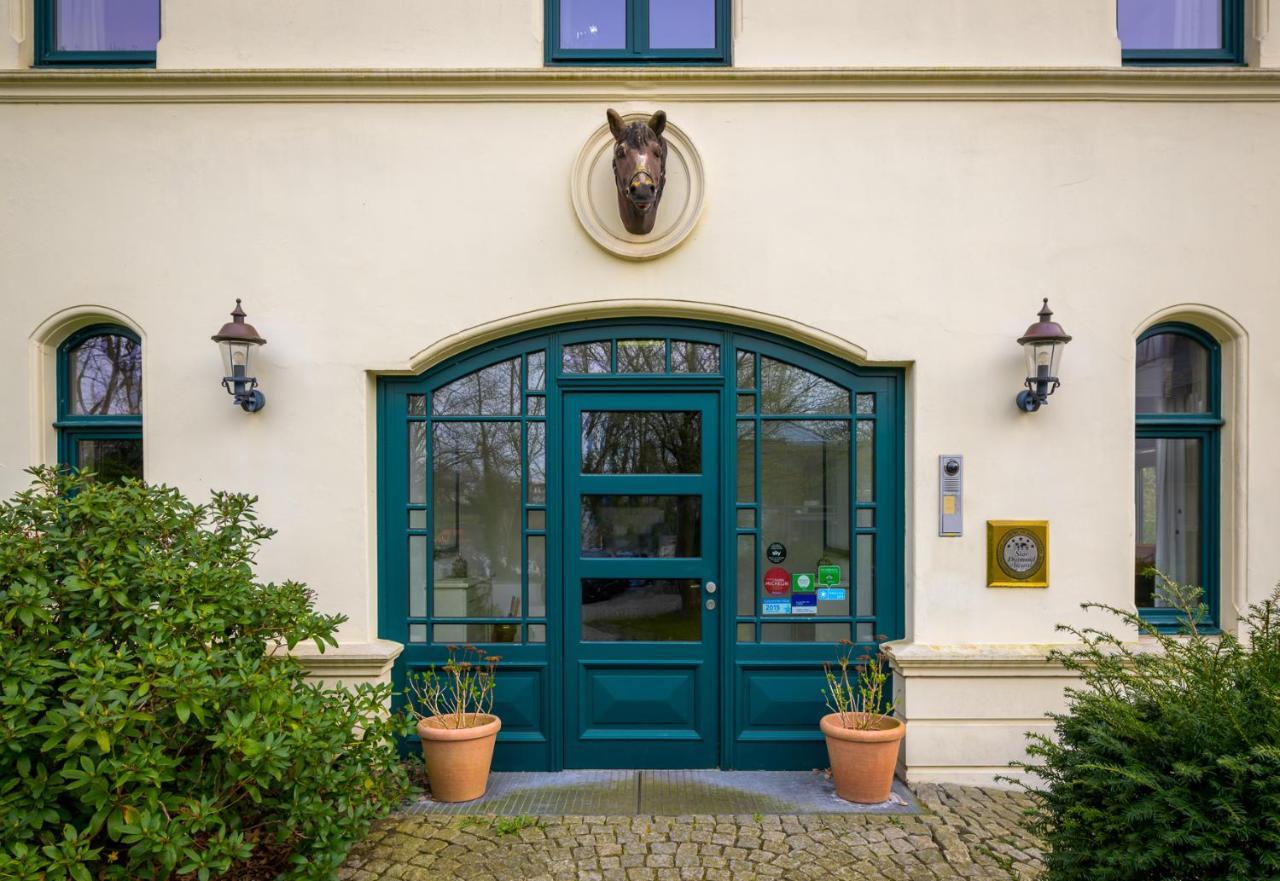 Remise Am Suellberg - Das Kleine Hotel Am Suellberg ハンブルク エクステリア 写真