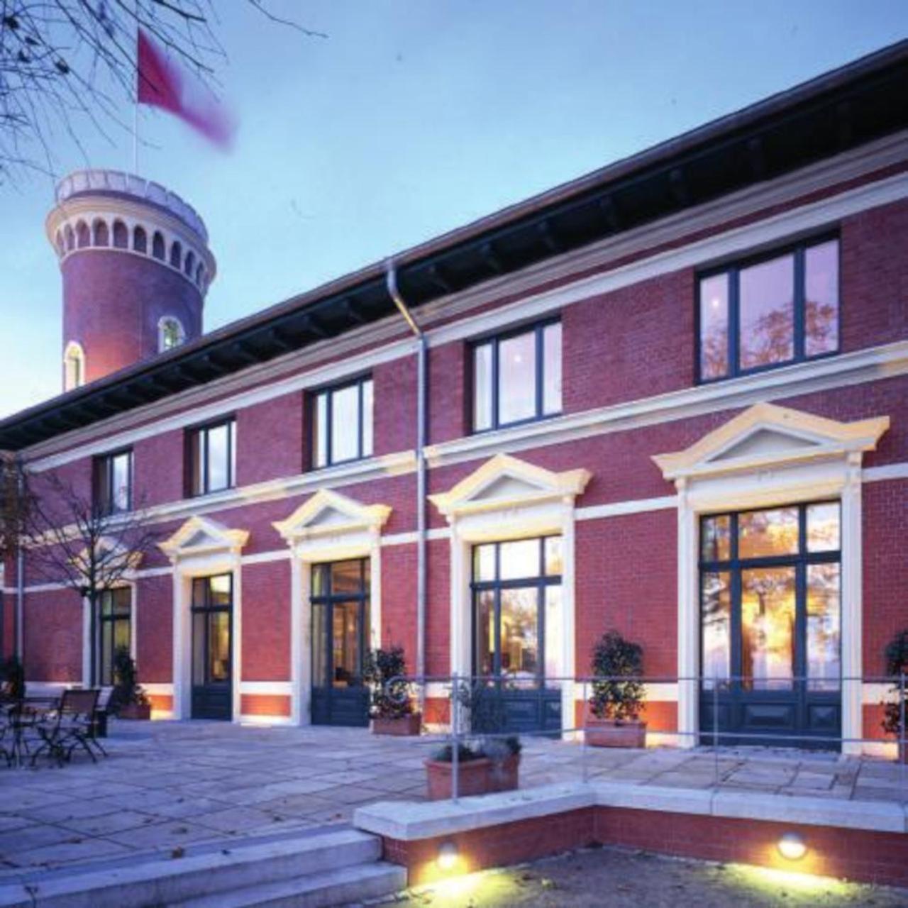 Remise Am Suellberg - Das Kleine Hotel Am Suellberg ハンブルク エクステリア 写真